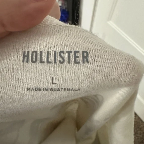 Hollister Cream Short Sleeve Tee with Cherry Graphic - Picture 3 of 3